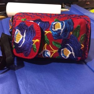 Oaxaca Wallet. Red with blue embroidered flowers.